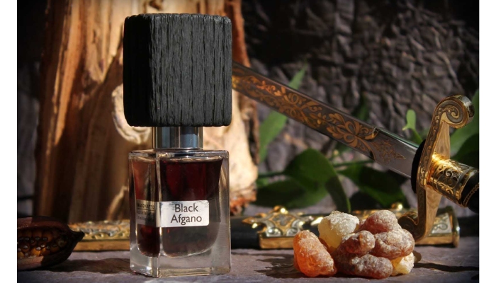 بهترین عطر مردانه: نازوماتو بلک افگانو