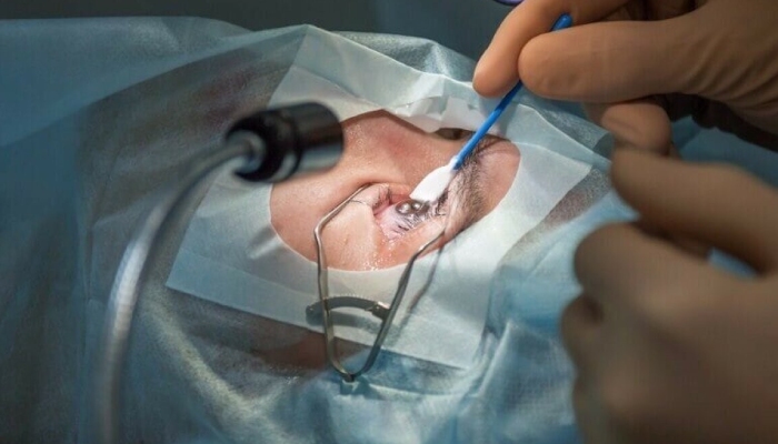 بهترین چشم پزشک ایران دکتر فلاحی