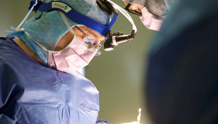 شناخت بهترین جراح مغز و اعصاب تهران